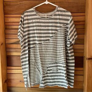 Magnolia Pearl Tee